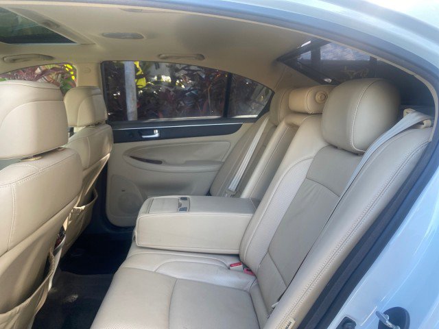 Used 2012 Hyundai Genesis 4.6 image 80