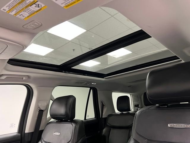 Used 2025 Ford Expedition Platinum AWD/4WD image 37