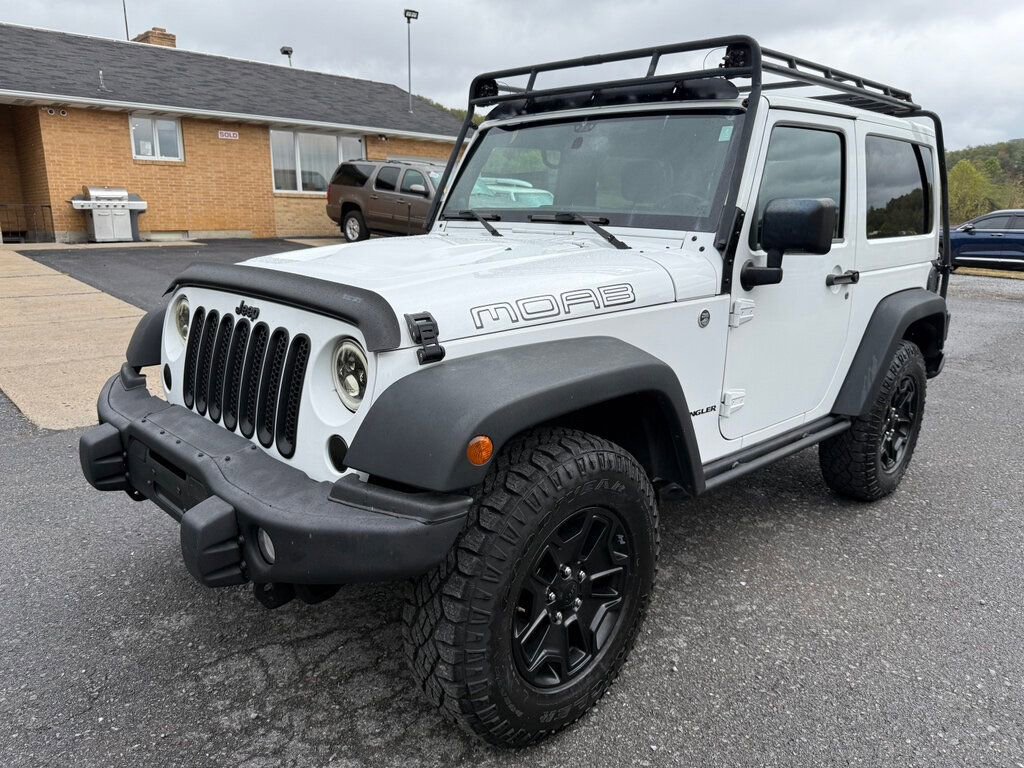 Used 2013 Jeep Wrangler Sahara image 6