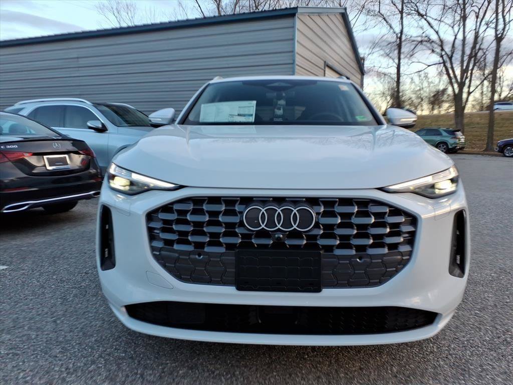 New 2025 Audi Q5 Prestige AWD/4WD image 2