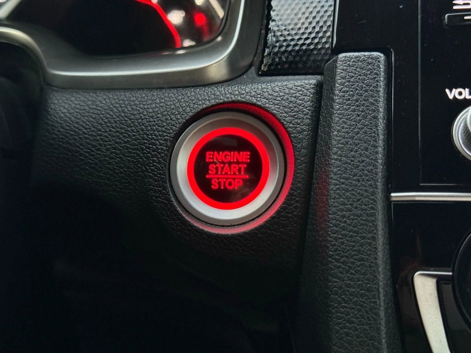 Used 2020 Honda Civic Sport image 23