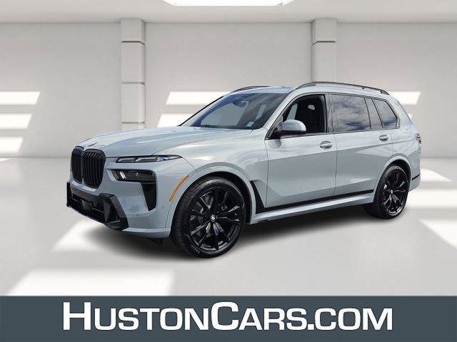 Used 2025 BMW X7 xDrive40i w/ Executive Package image 1