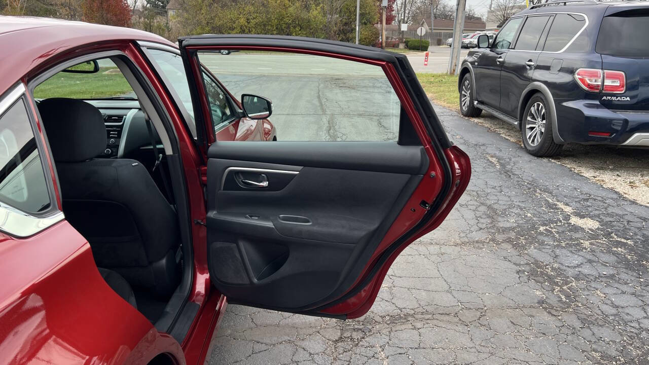 Used 2015 Nissan Altima 2.5 SV w/ Convenience Package FWD image 32