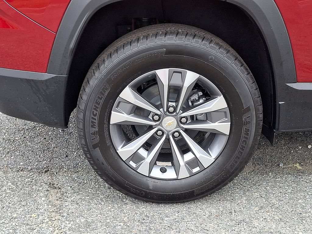 New 2026 Chevrolet Equinox LT w/ Safety and Technology Package AWD/4WD image 5