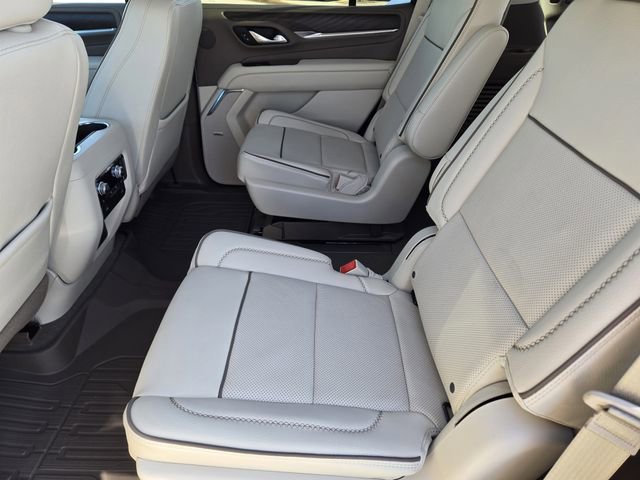 Used 2023 GMC Yukon Denali w/ LPO, Floor Liner Package image 38