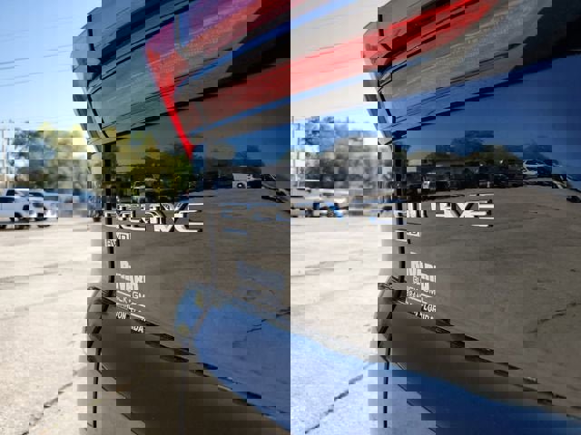 New 2026 Buick Enclave Sport Touring image 9