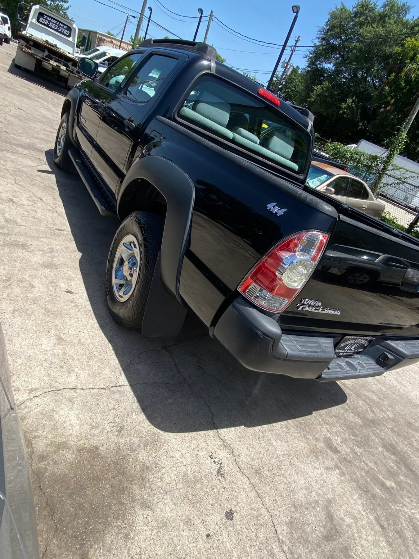 Used 2010 Toyota Tacoma PreRunner RWD image 5