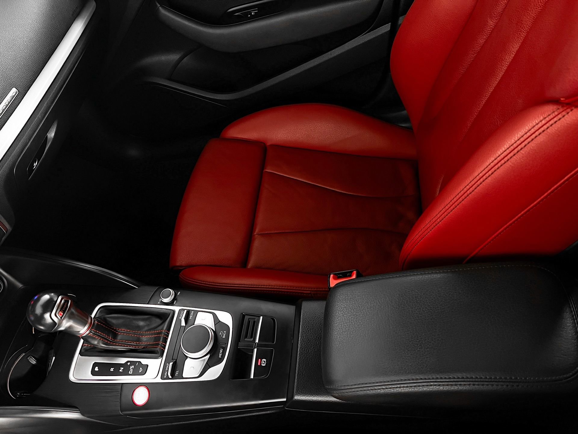 Used 2018 Audi S3 Premium Plus w/ S Sport Package image 28