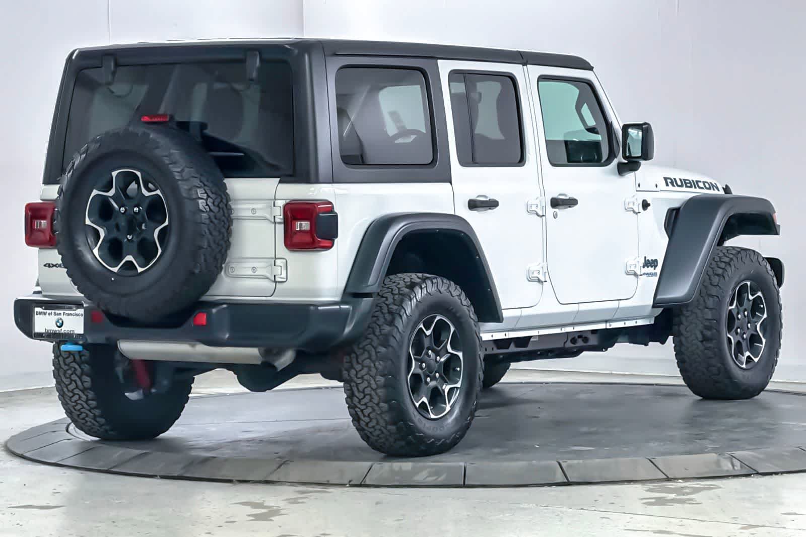 Used 2022 Jeep Wrangler Unlimited Rubicon 4xe AWD/4WD image 2