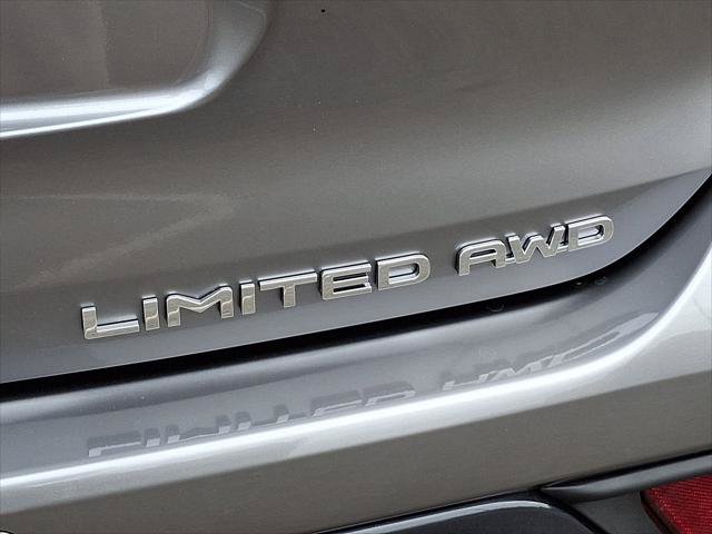 Certified 2026 Toyota Highlander Limited AWD/4WD image 26