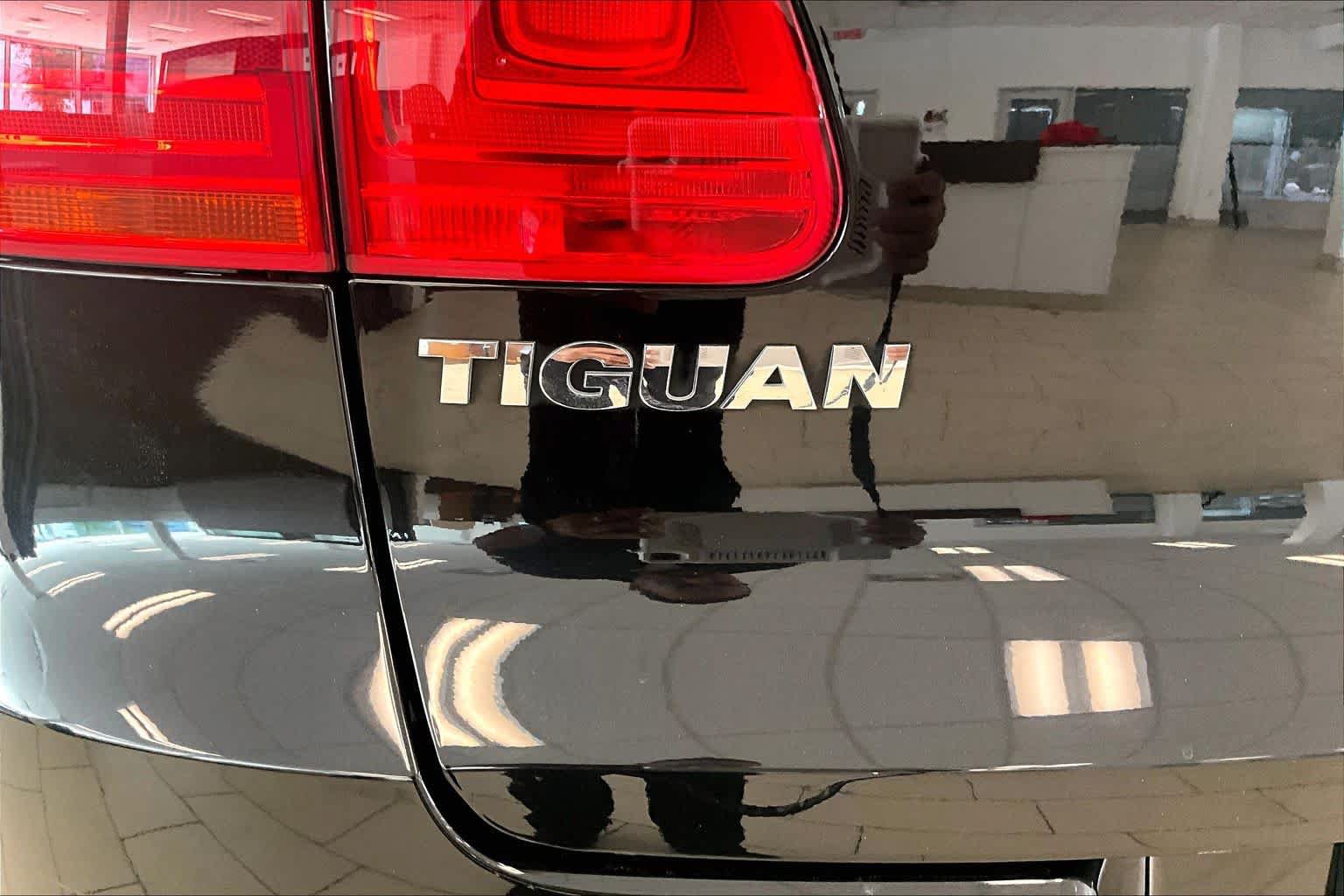 Used 2013 Volkswagen Tiguan SE AWD/4WD image 28