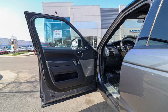 Used 2019 Land Rover Range Rover Sport HSE Dynamic image 34