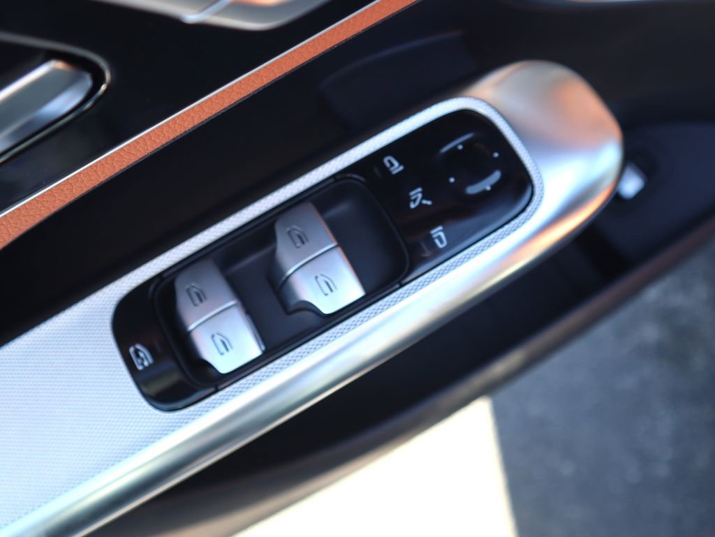 New 2026 Mercedes-Benz GLC 300 4MATIC image 17