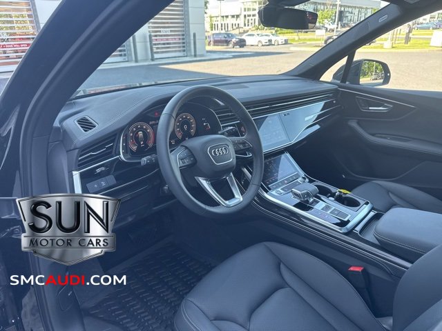 Used 2025 Audi Q7 3.0T Premium Plus w/ Premium Plus Package image 32