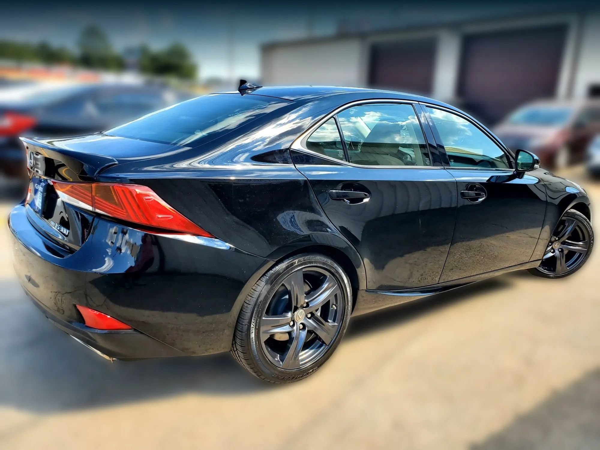 Used 2019 Lexus IS 300 AWD image 11