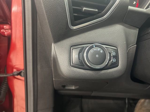 Used 2013 Ford Escape SEL image 16
