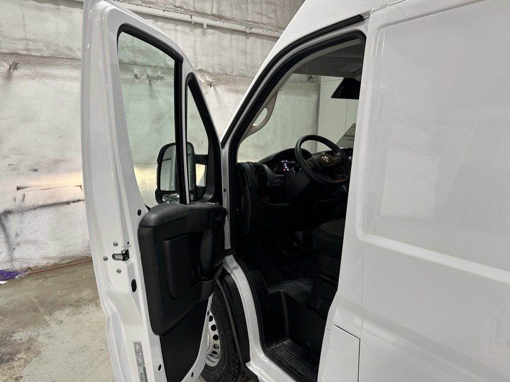 New 2024 RAM ProMaster 3500 w/ Convenience Group image 13