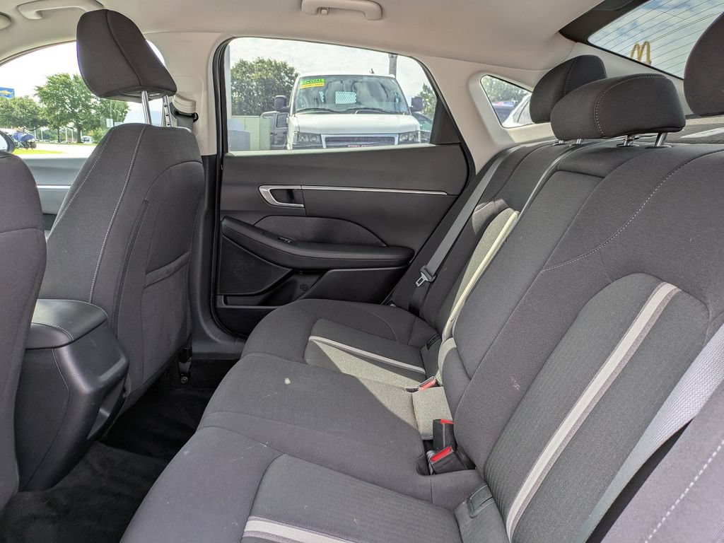 Used 2023 Hyundai Sonata SEL FWD image 14