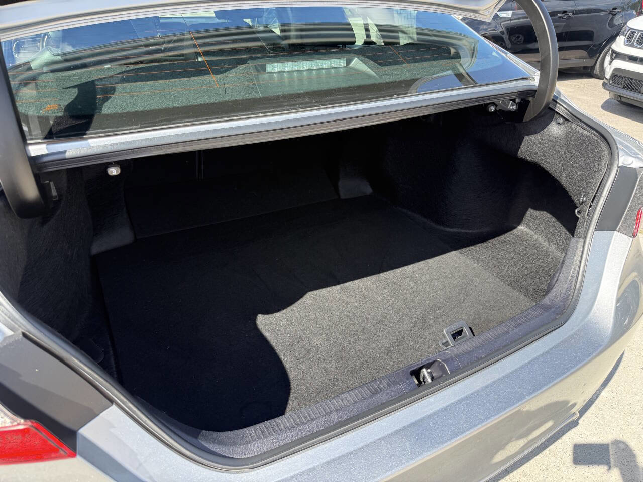 Used 2023 Toyota Camry XSE image 30