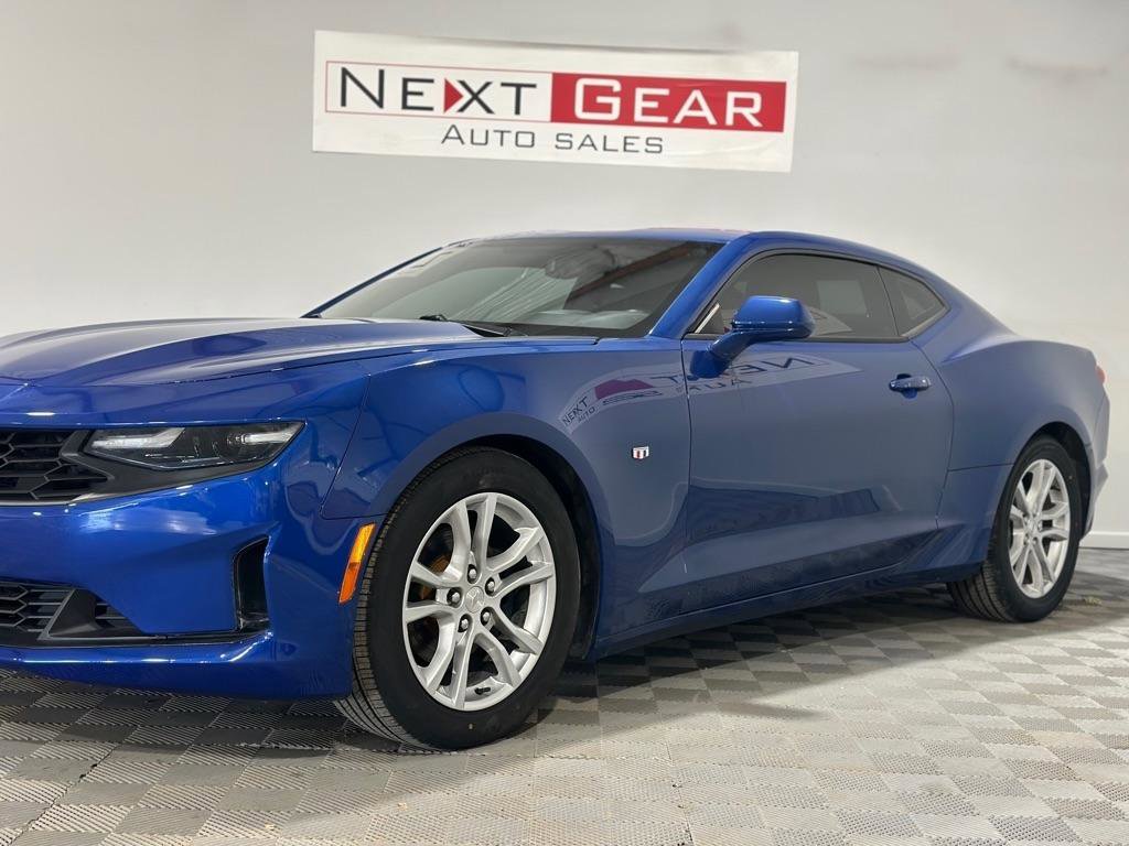 Used 2020 Chevrolet Camaro LS RWD image 6