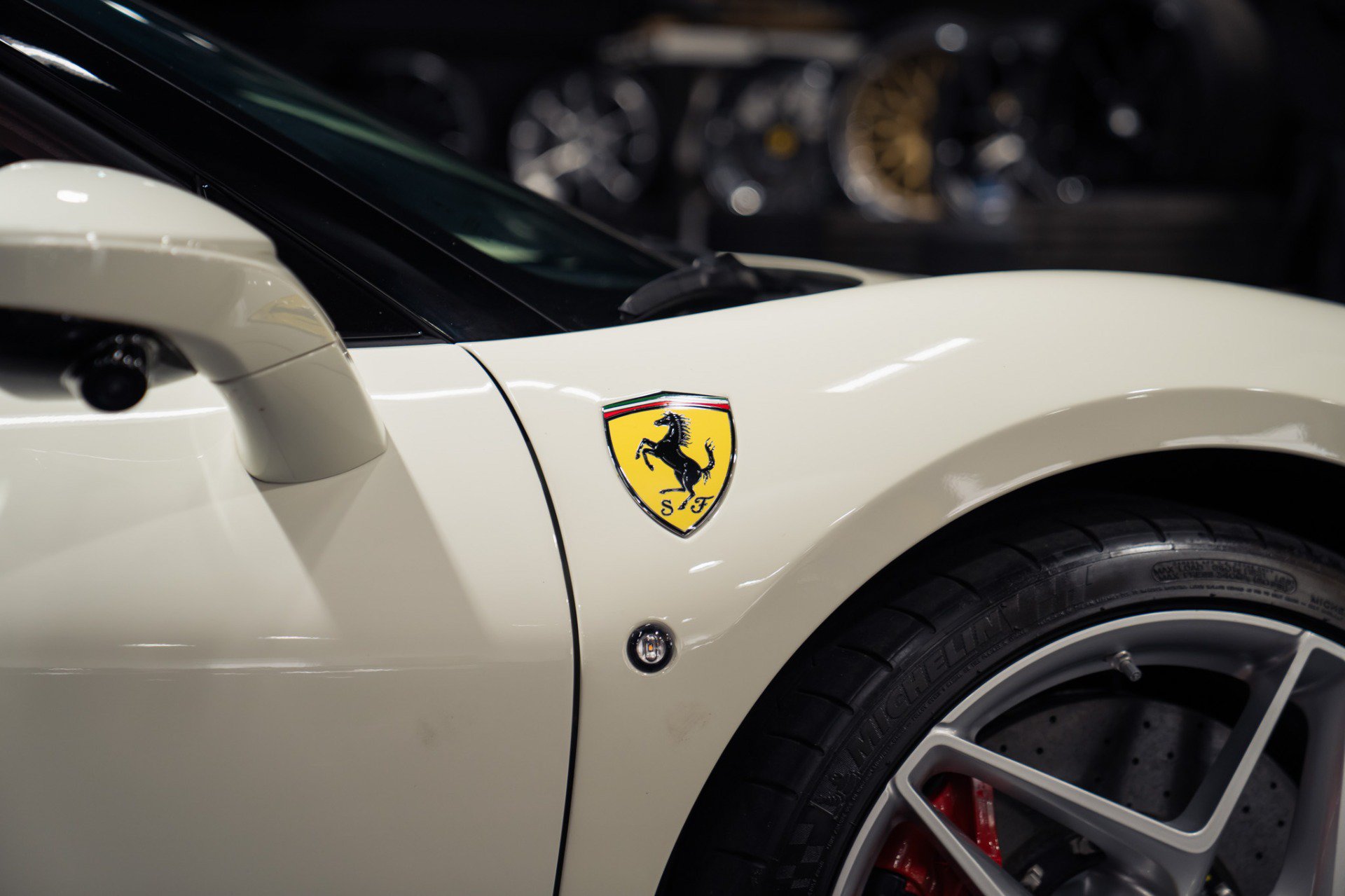 Used 2023 Ferrari F8 Tributo RWD image 6