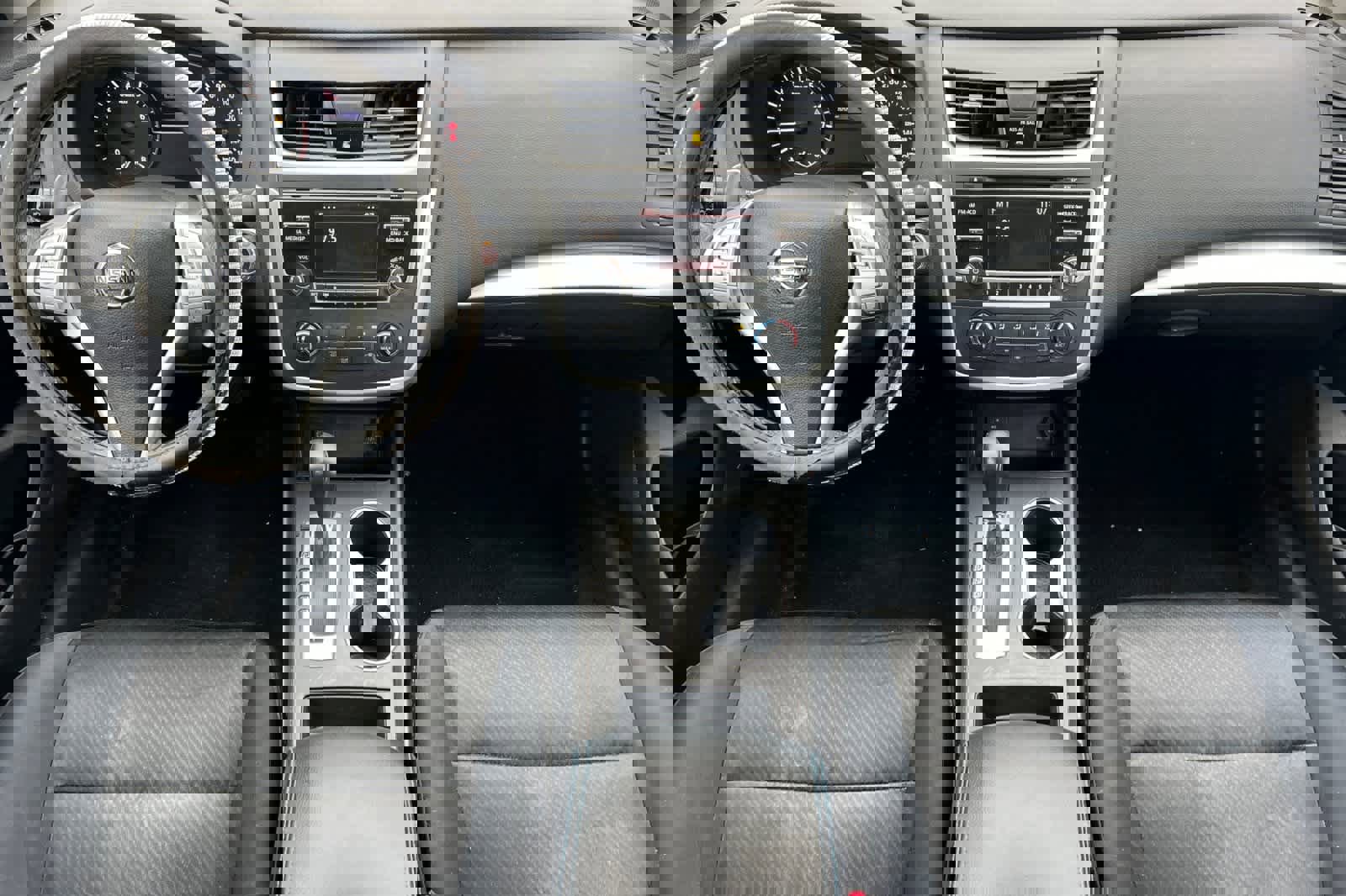 Used 2017 Nissan Altima 2.5 SR w/ Midnight Edition Package image 4