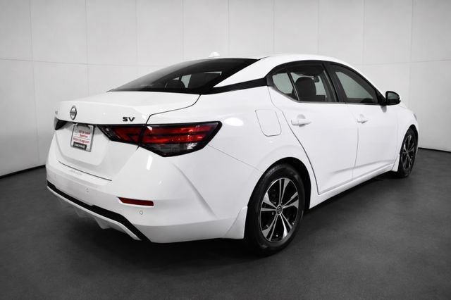 Certified 2022 Nissan Sentra SV w/ Trunk Package FWD image 4