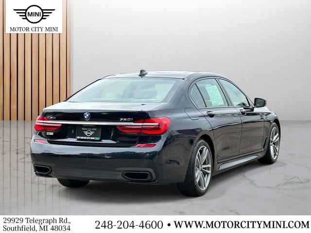 Used 2018 BMW 750i xDrive AWD/4WD image 4