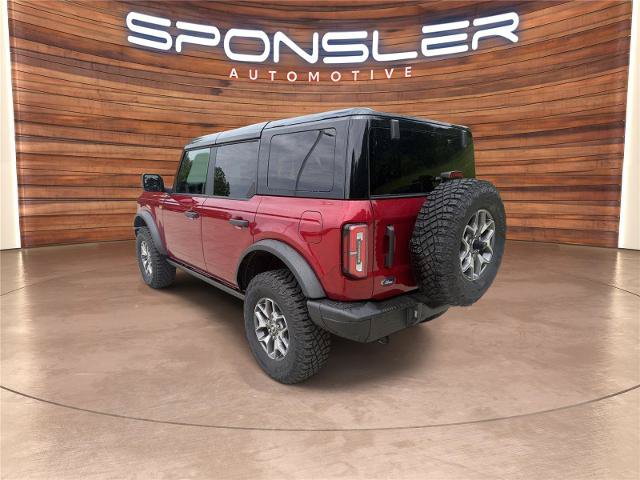 Certified 2025 Ford Bronco Badlands AWD/4WD image 3