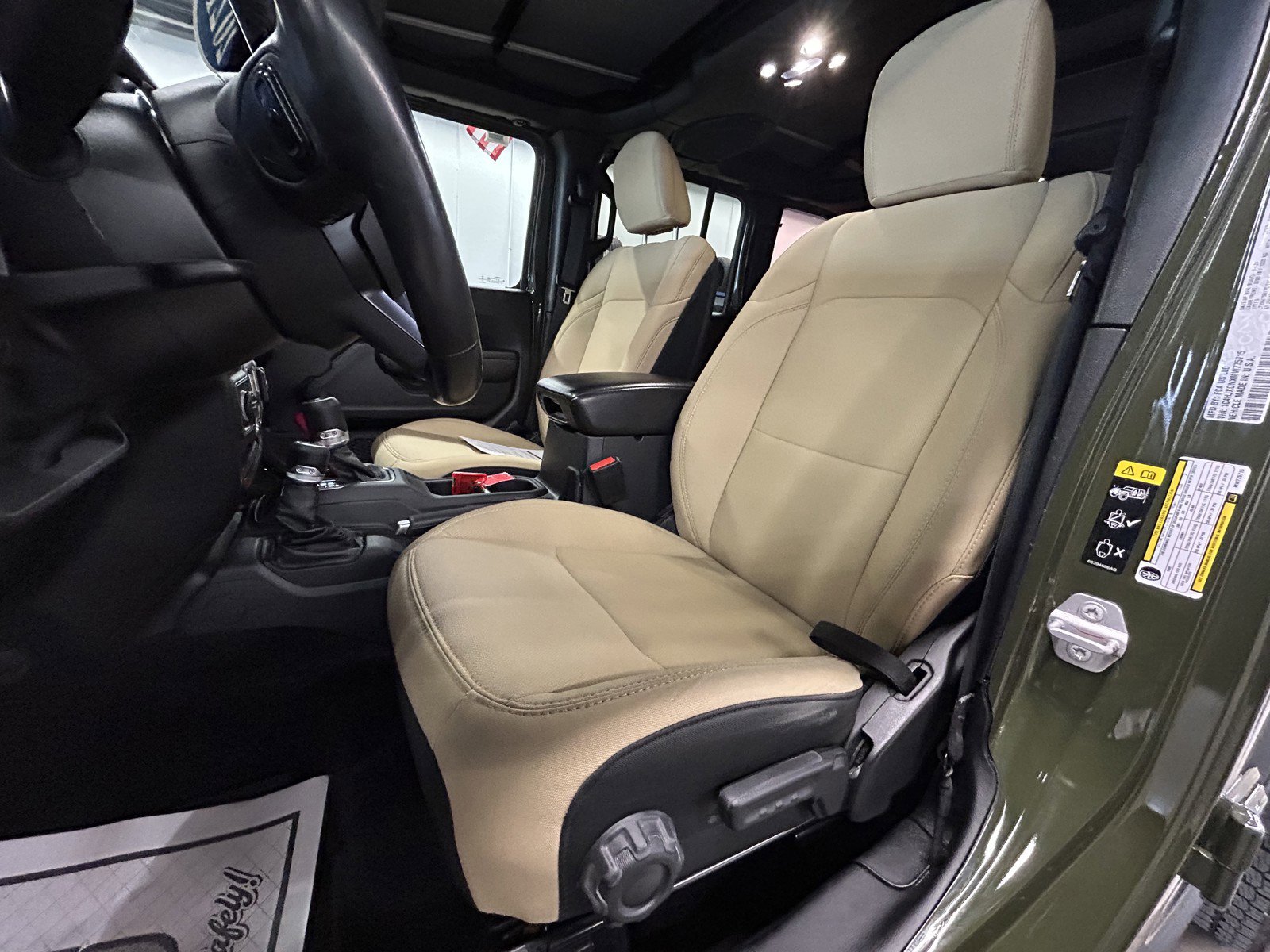 Used 2021 Jeep Wrangler Unlimited Sport image 12