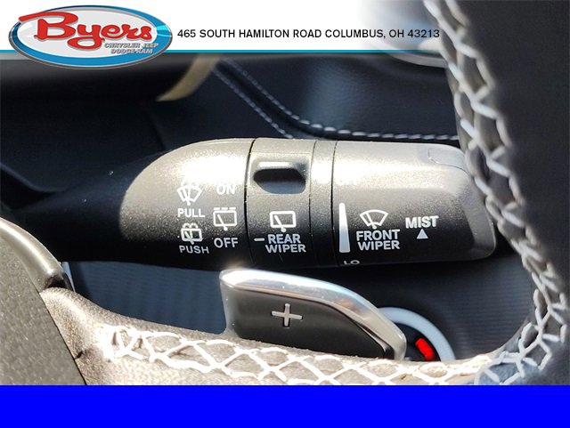 New 2025 Jeep Grand Cherokee Altitude image 19