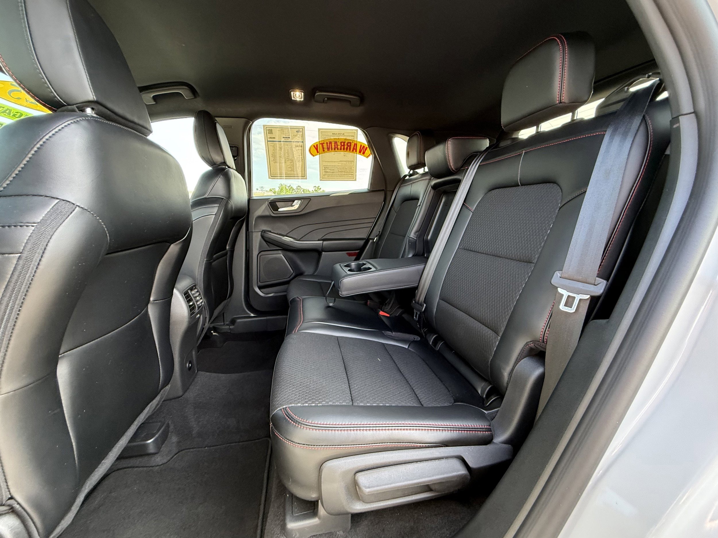Used 2025 Ford Escape ST-Line w/ Tech Pack #1 FWD image 22