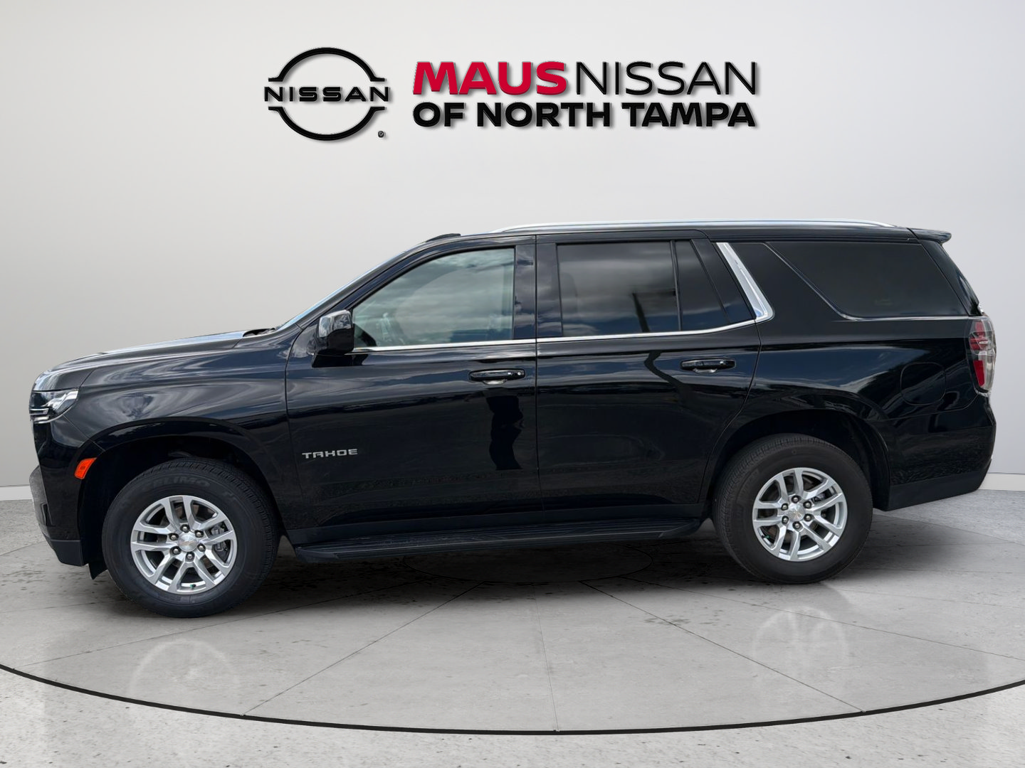 Used 2024 Chevrolet Tahoe LT AWD/4WD image 5