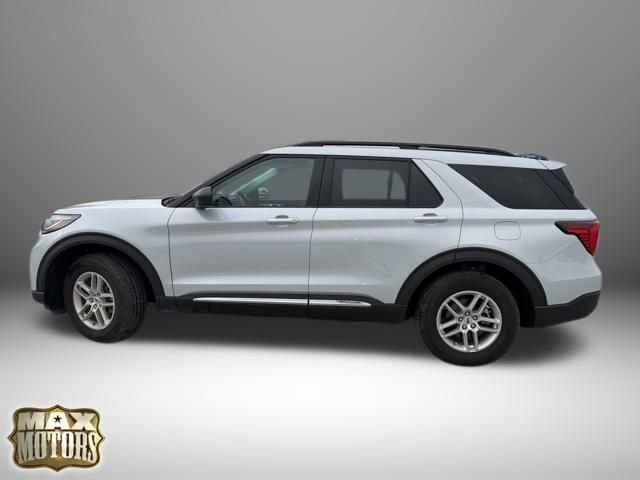Used 2025 Ford Explorer Active image 8