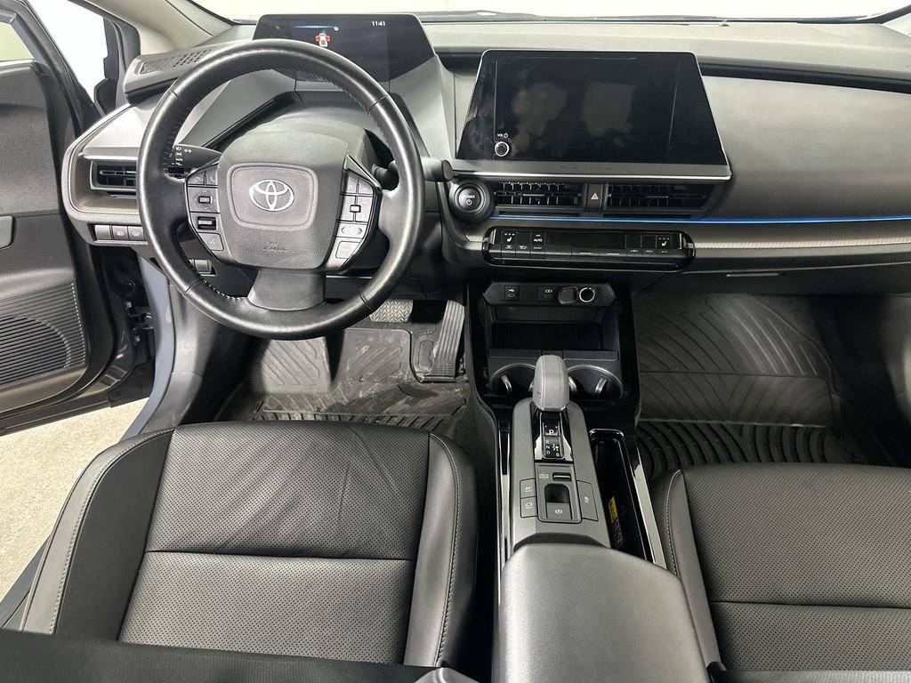Used 2023 Toyota Prius XLE FWD image 19