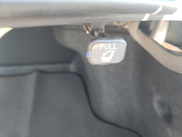 New 2026 Nissan Sentra SV w/ SV Convenience Package FWD image 16