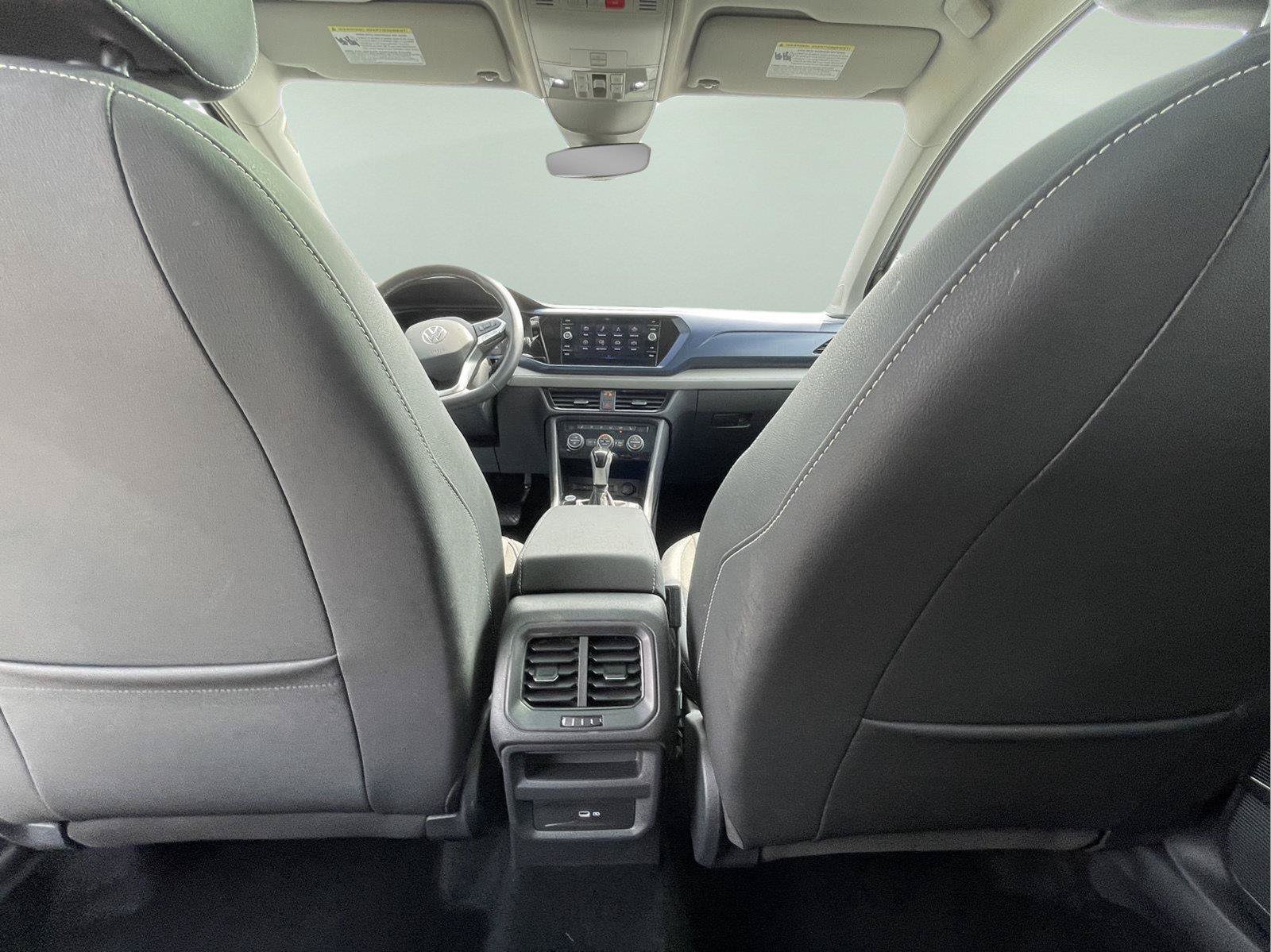 Used 2024 Volkswagen Taos SE AWD/4WD image 15