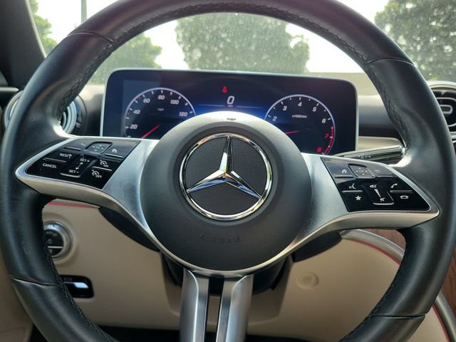 Used 2023 Mercedes-Benz C 300 Sedan image 22