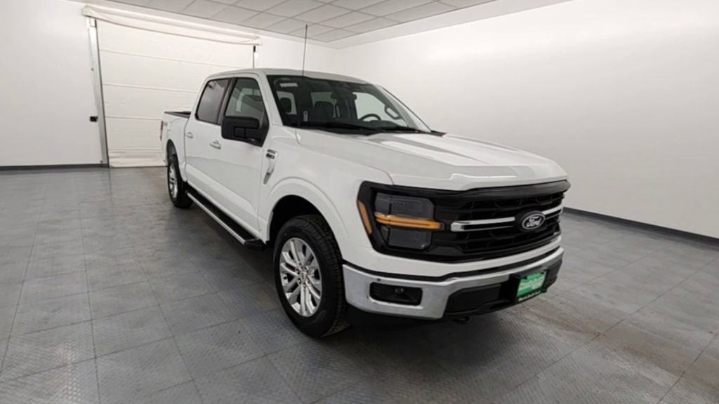 New 2026 Ford F150 XLT w/ XLT Chrome Appearance Package image 2