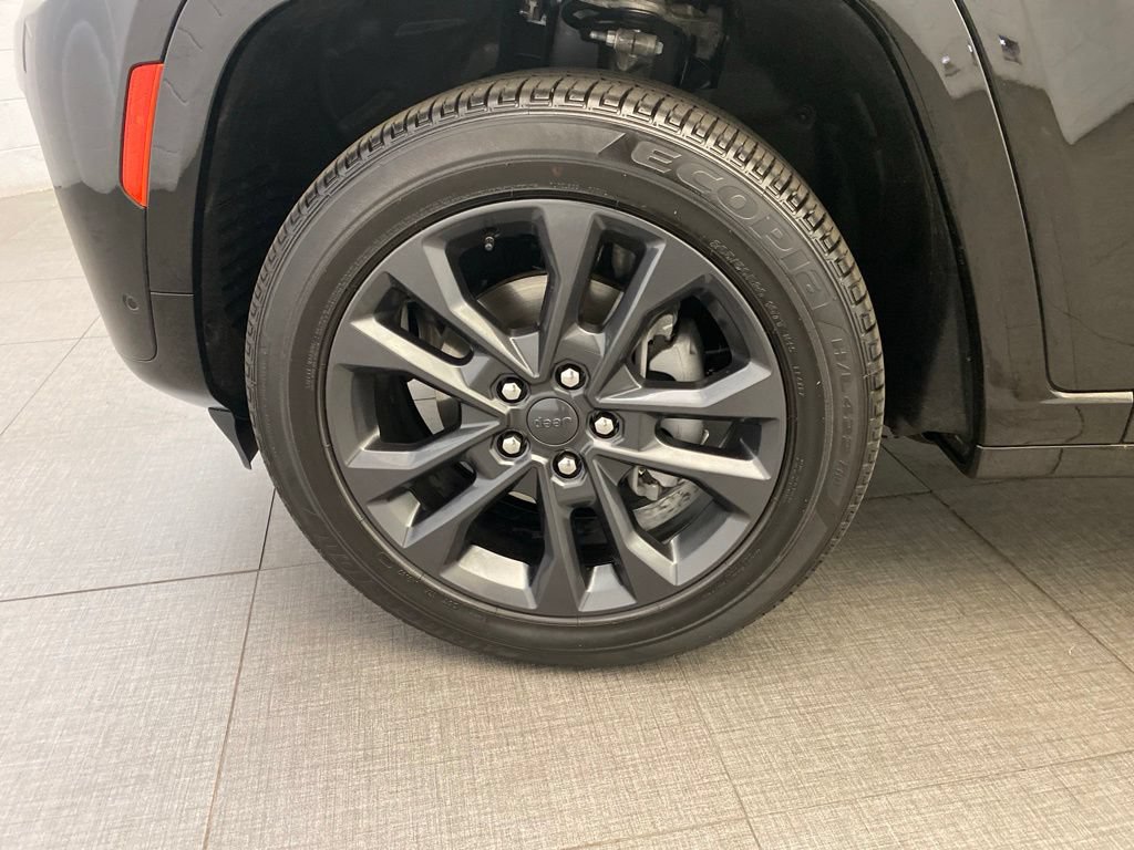 Certified 2026 Jeep Grand Cherokee Limited AWD/4WD image 8