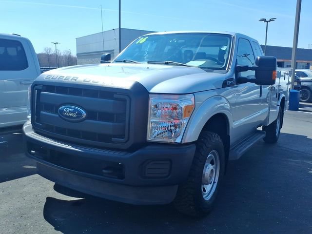 Used 2016 Ford F350 XL image 3