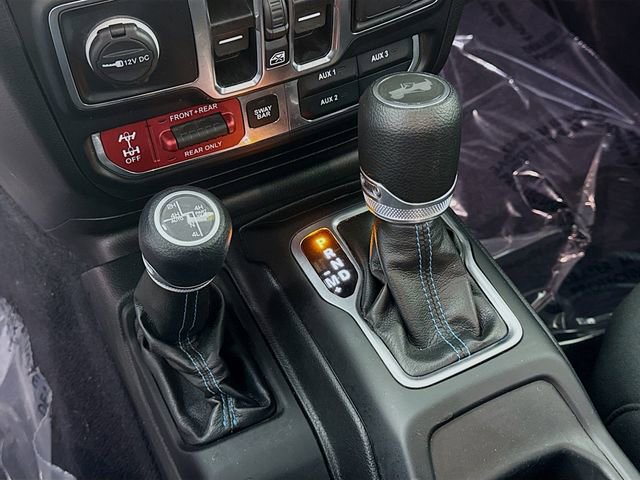 Used 2022 Jeep Wrangler Unlimited Rubicon 4xe w/ Safety Group image 17