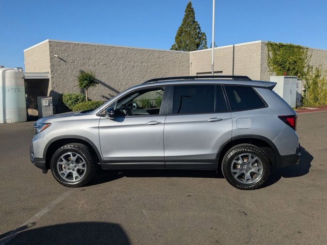 Used 2023 Honda Passport TrailSport image 9