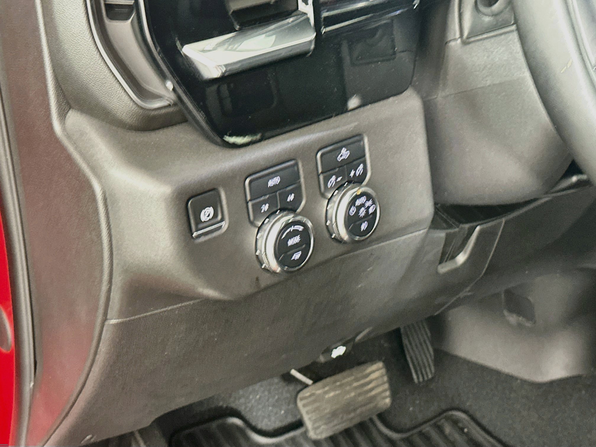 Used 2025 GMC Sierra 1500 Elevation AWD/4WD image 16