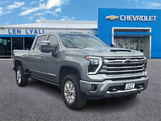 Used 2024 Chevrolet Silverado 3500 High Country w/ Technology Package