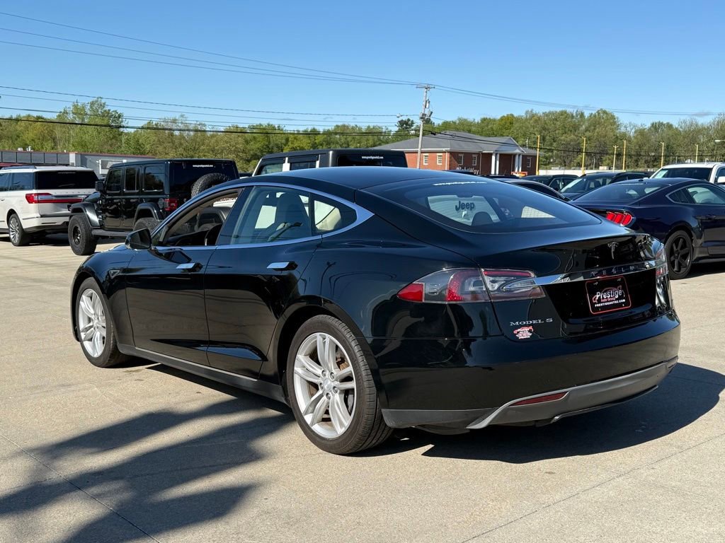 Used 2013 Tesla Model S RWD image 4