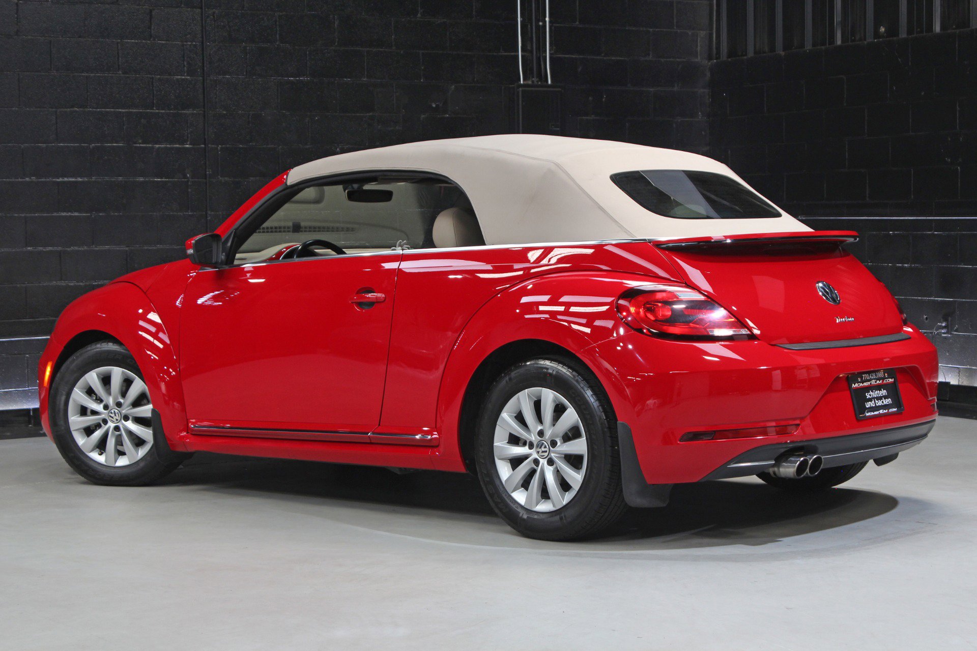 Used 2017 Volkswagen Beetle 1.8T SE FWD image 13
