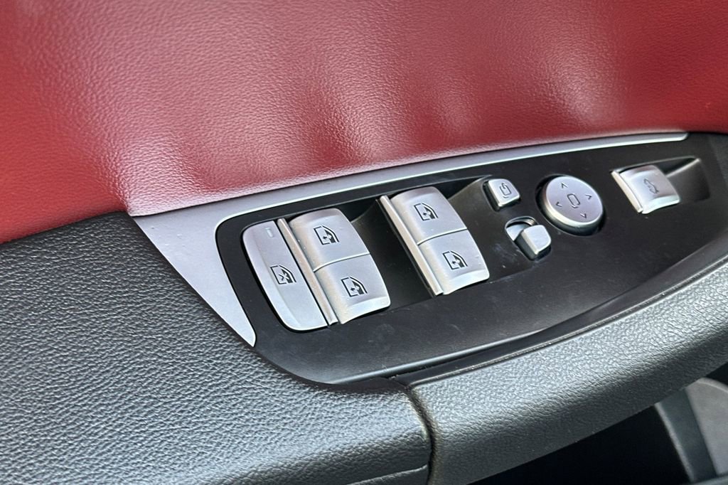 Used 2022 BMW X3 xDrive30i w/ Convenience Package w/ZPA image 11