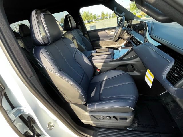 New 2026 INFINITI QX80 4WD image 8