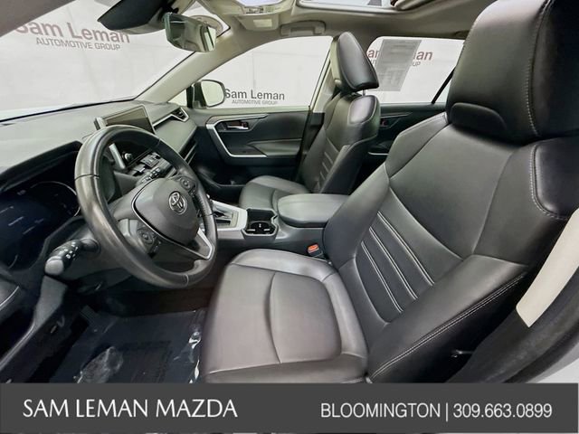 Used 2023 Toyota RAV4 XLE Premium image 20